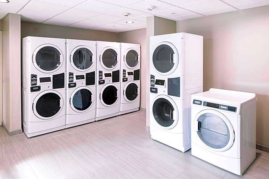 Staybridge Suites By Holiday Inn Montgomery - Downtown By IHG