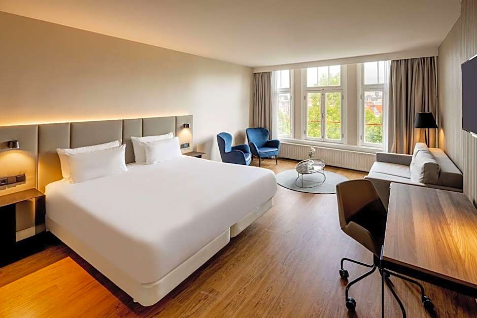 NH Amsterdam Schiller