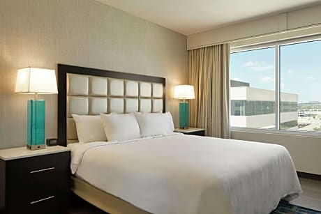 Two-Room King Suite