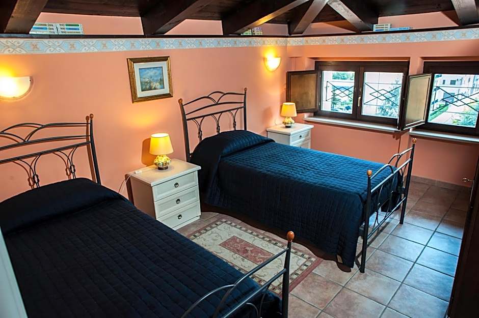 Zdjęcie 1 z 7 — 2 Beds