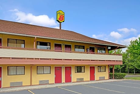 Super 8 by Wyndham Cincinnati OH