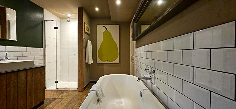 The Drunken Duck Inn