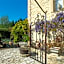 Les Carmes and spa
