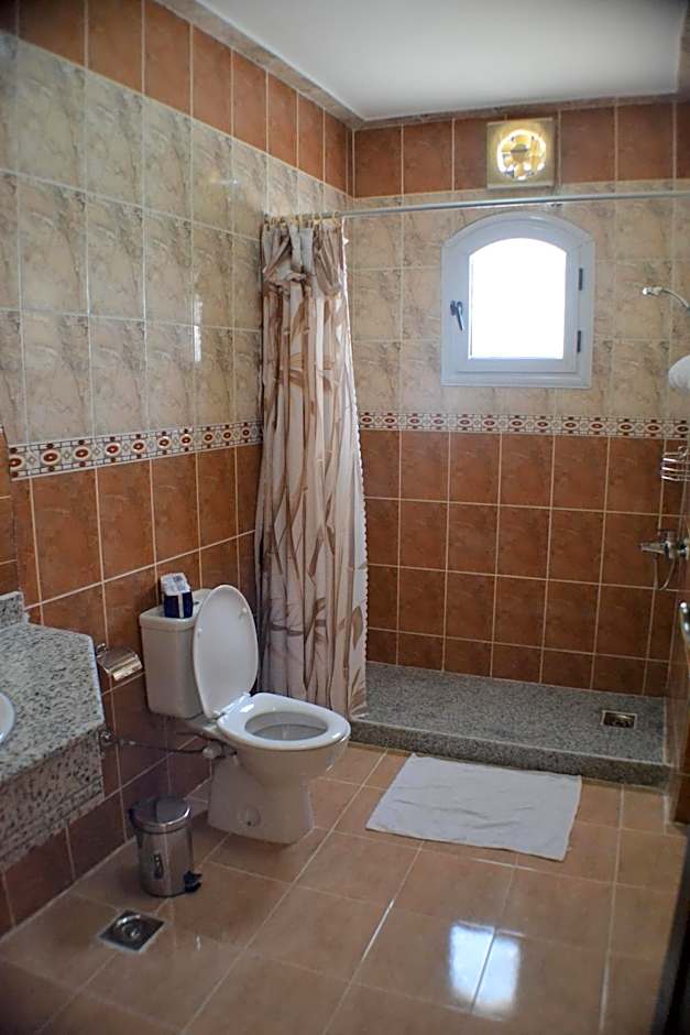Nile Valley Hotel