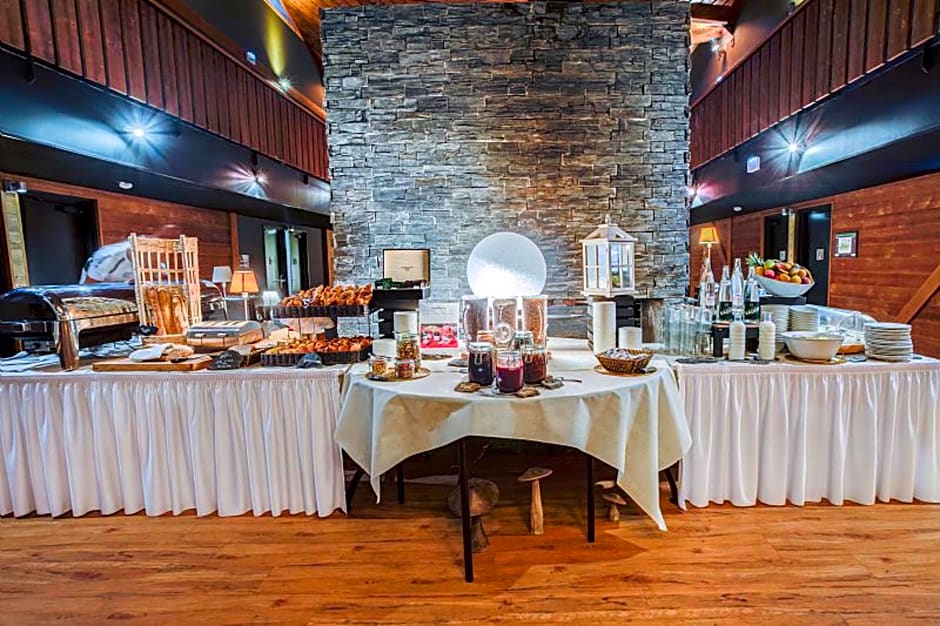 SOWELL COLLECTION Marmotel