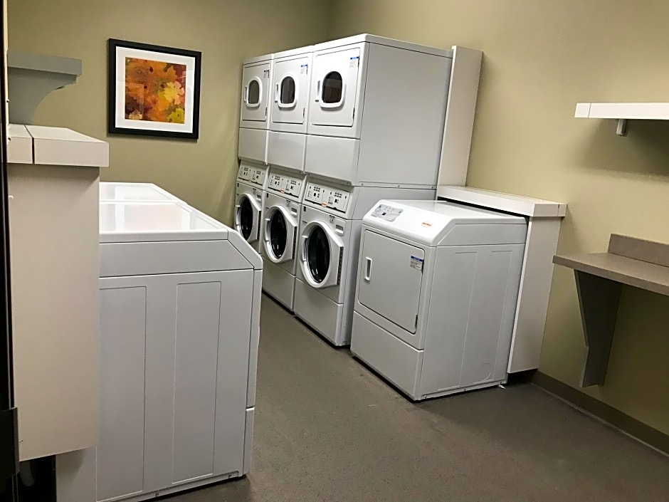 Staybridge Suites Madison - Fitchburg By IHG