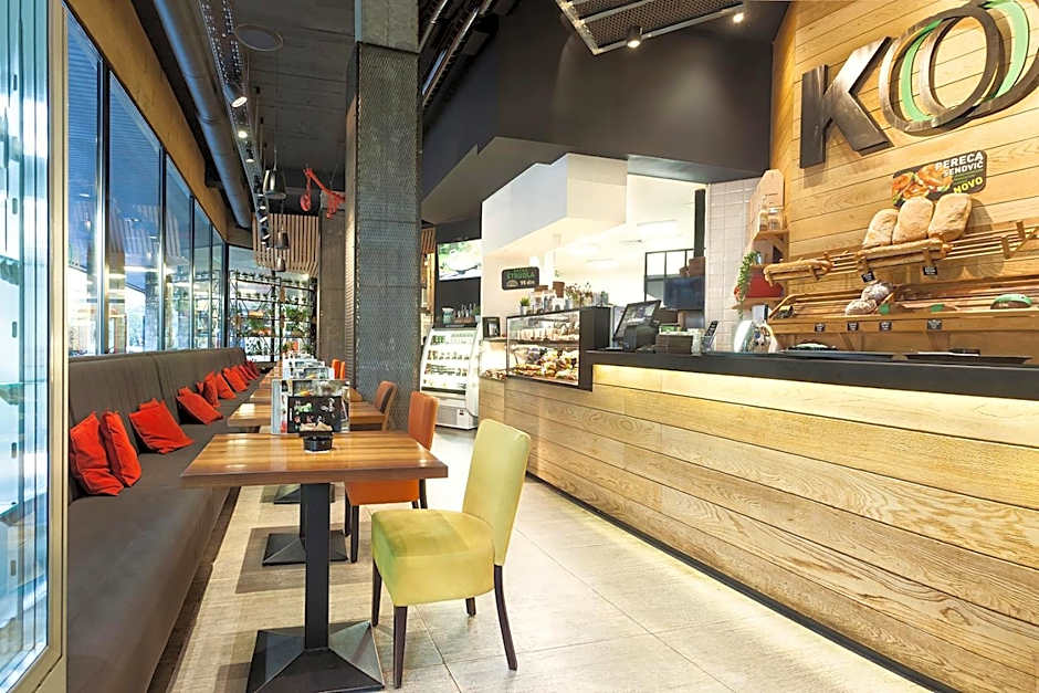 Kombinat Rooms City Center