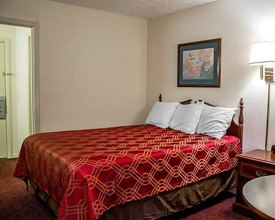 Econo Lodge Worthington