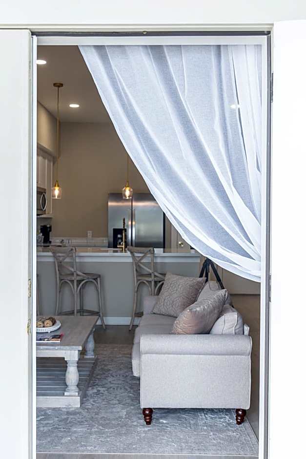 Hotel Whiskey in Pascagoula