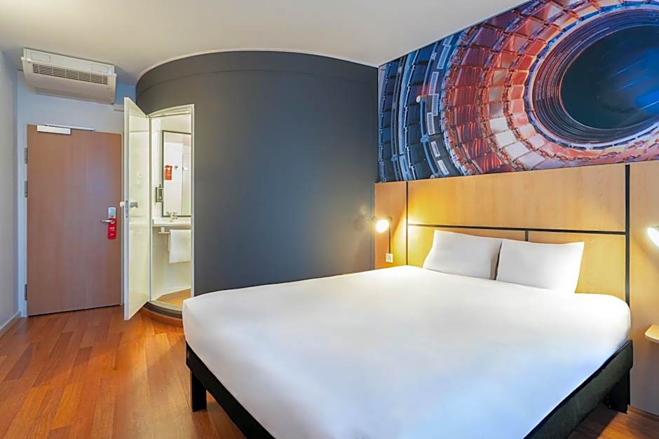 Ibis Geneve Petit Lancy Hotel