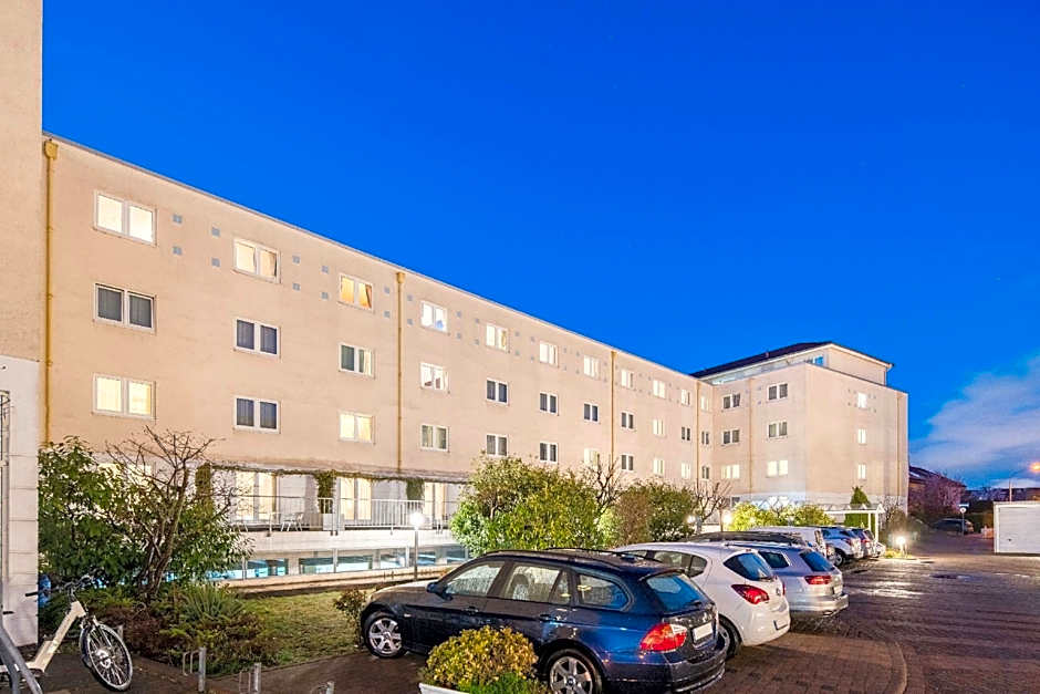 Airways Hotels Frankfurt Airport West