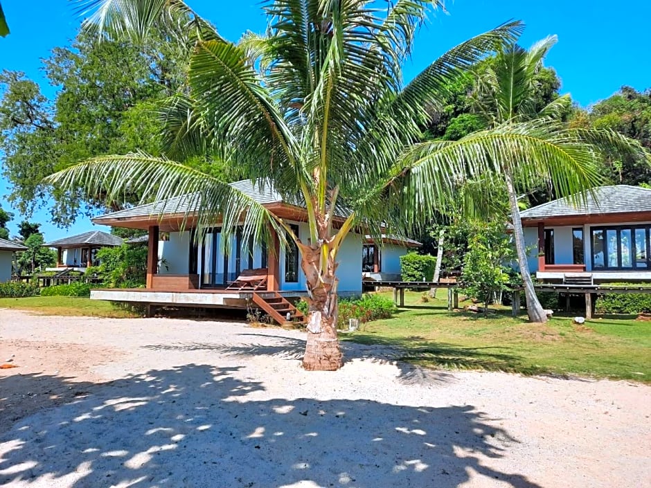 Plub Pla Koh Mak Retreat