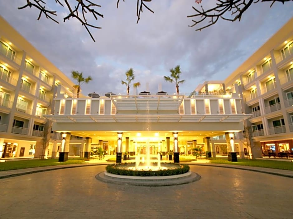 Kantary Hills Hotel