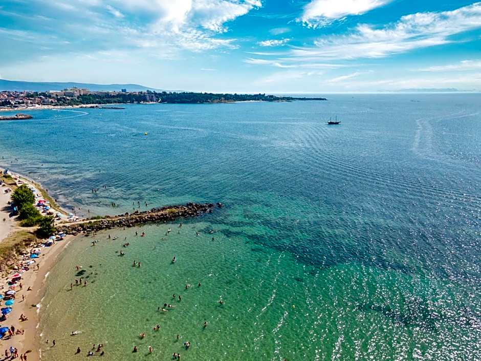 Riviera Fort Beach Apartments