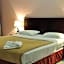 Sahara Hotel Apartment