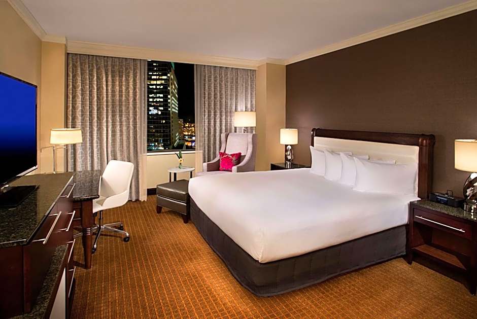 Hilton Minneapolis