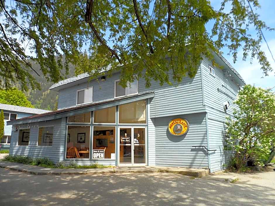 Photo 1 of 50 of Valhalla Inn