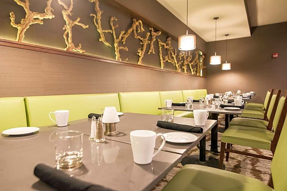 Wyndham Garden Westlake