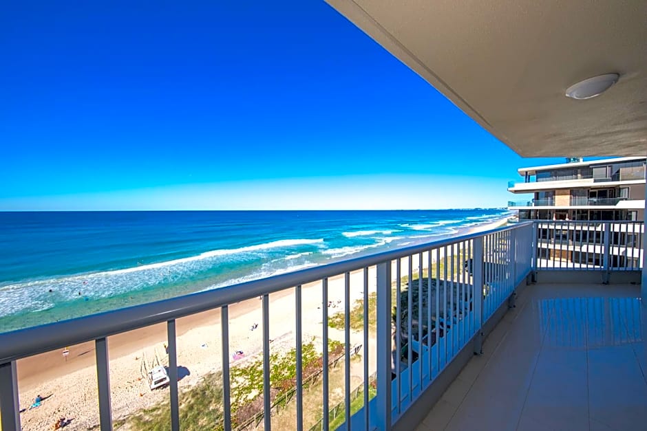 Beachside Tower Apartment