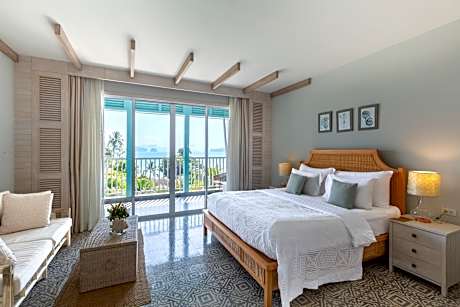 Deluxe Double or Twin Room with Ocean View
