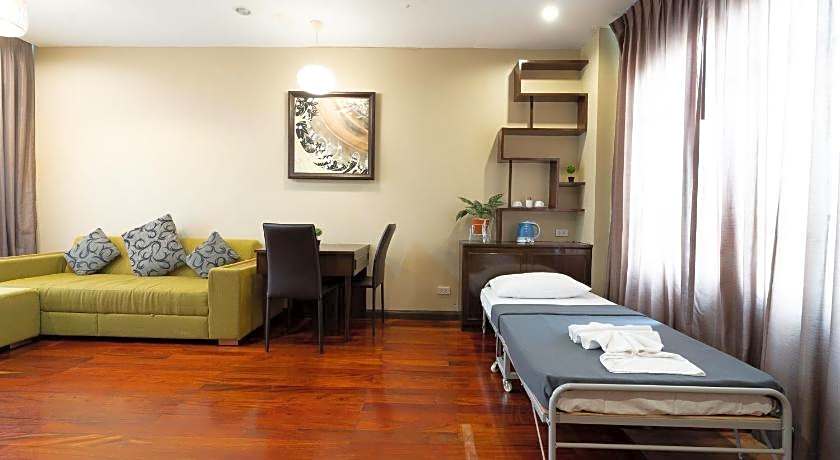 Greenview Ekkamai 10 Suite