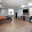 Super 8 by Wyndham Humble/Houston