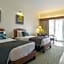 Hotel Naveen Lakeside