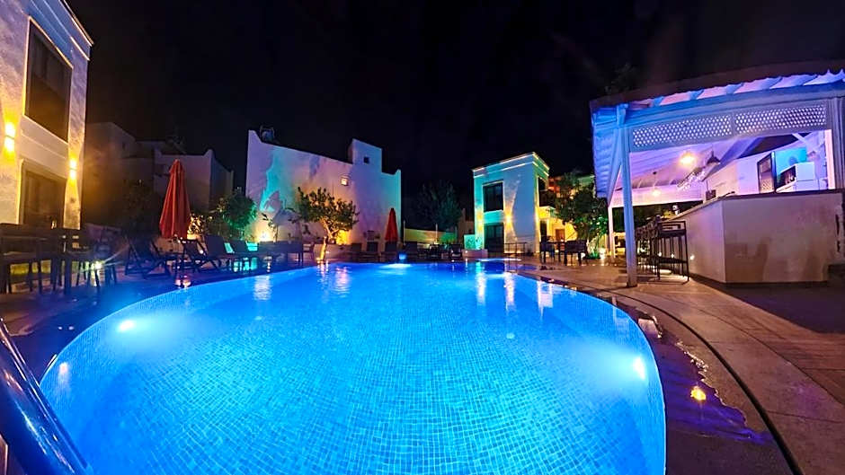 Derin Apart Hotel Bodrum