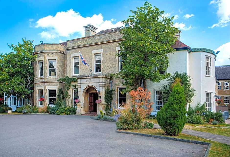 Woodland Manor Hotel