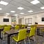 Holiday Inn Express & Suites - Ukiah By IHG