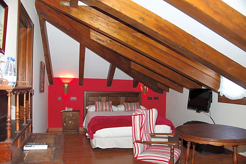 Photo 1 of 5 of Superior 2 Beds