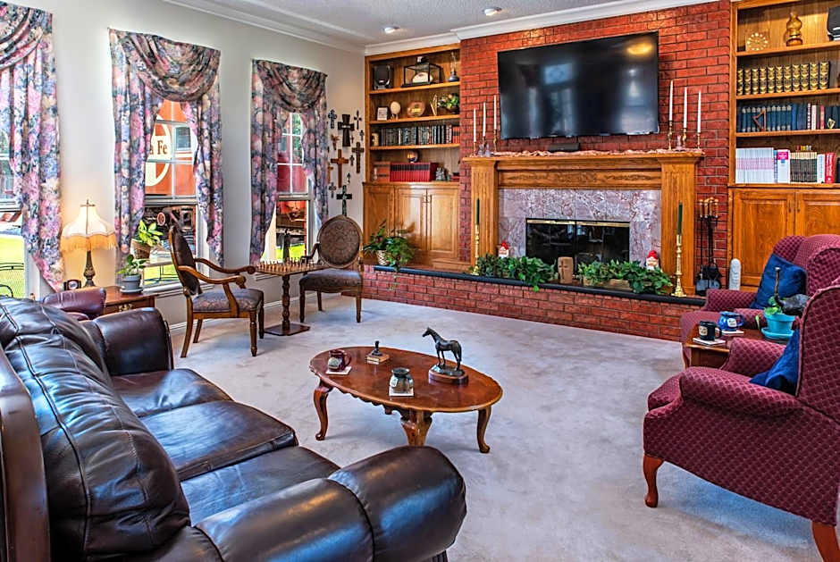 Woodrow House Bed & Breakfast
