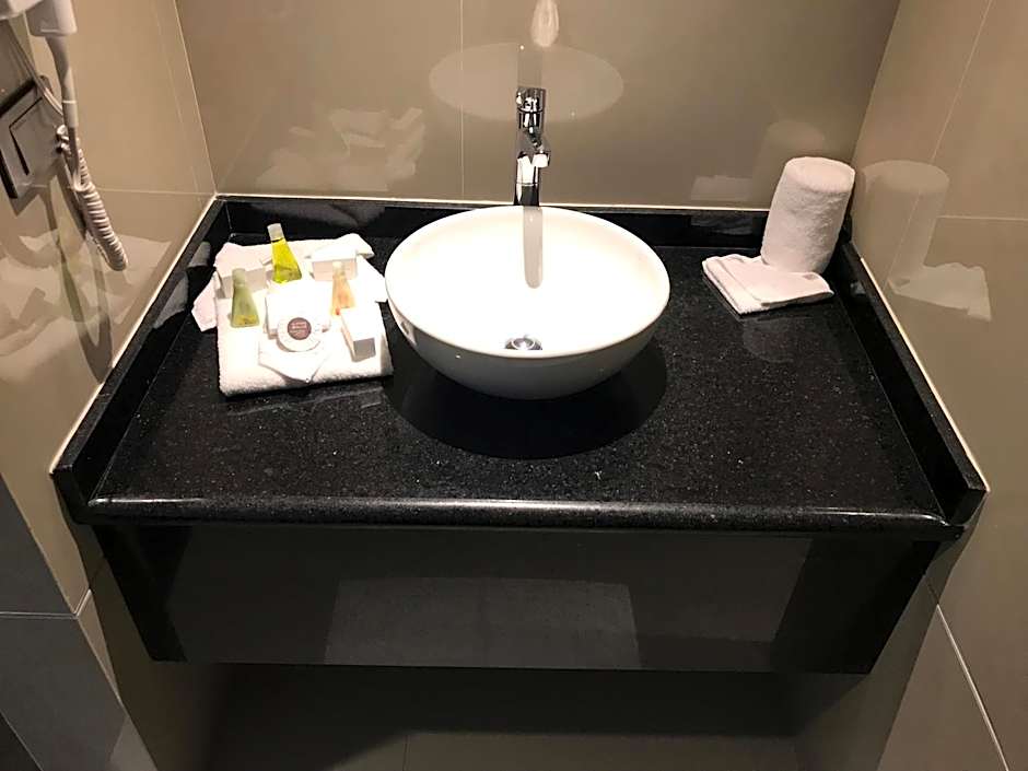 Best Western Plus Metepec & Suites