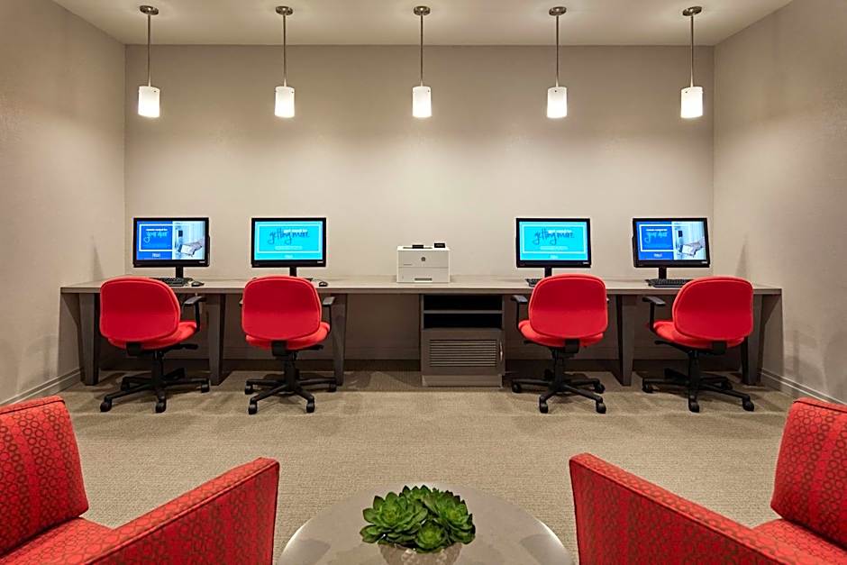 Homewood Suites By Hilton Long Beach Airport