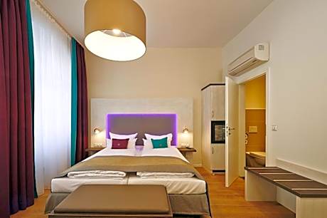 Single Room with Private Bathroom