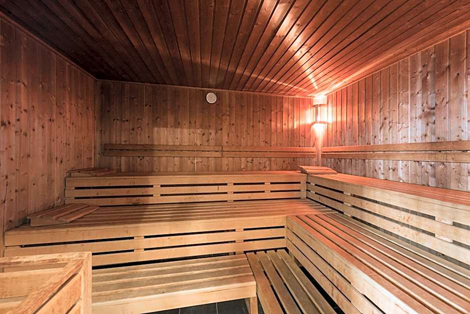 Hotel Wolfsburg Centrum Affiliated by Melia