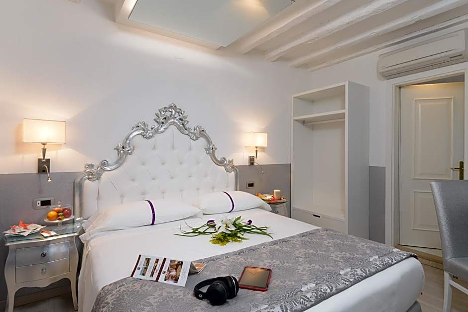 UNAHOTELS Ala Venezia-Adults 16