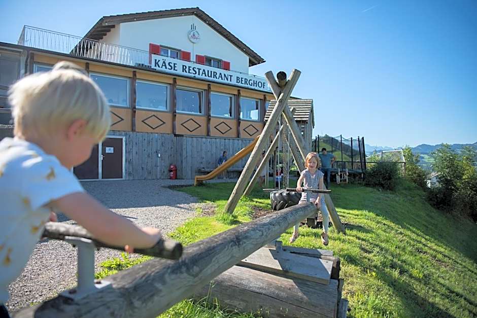 Restaurant und Kaeserei Berghof