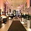 Premier Inn London Heathrow Airport T2 & T3 - Bath Road