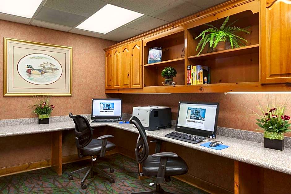 Suites on Scottsdale
