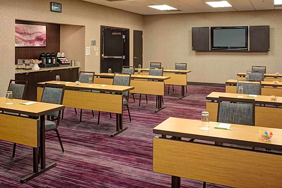 Courtyard by Marriott Des Moines West/Clive