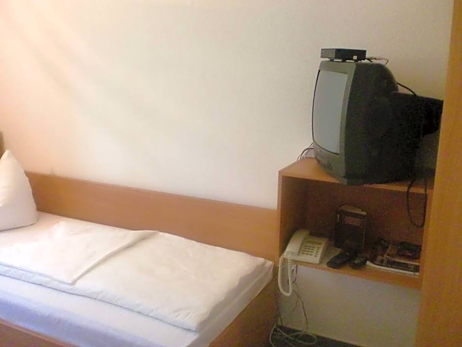 Hotel & Restaurant "Zum Firstenstein"