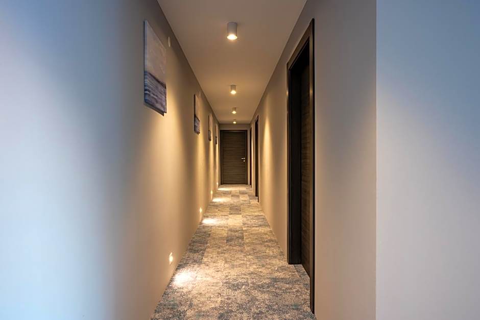 "Echo" B&B rooms, boutique beach hotel