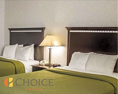 Double Room with Two Double Beds - Smoking