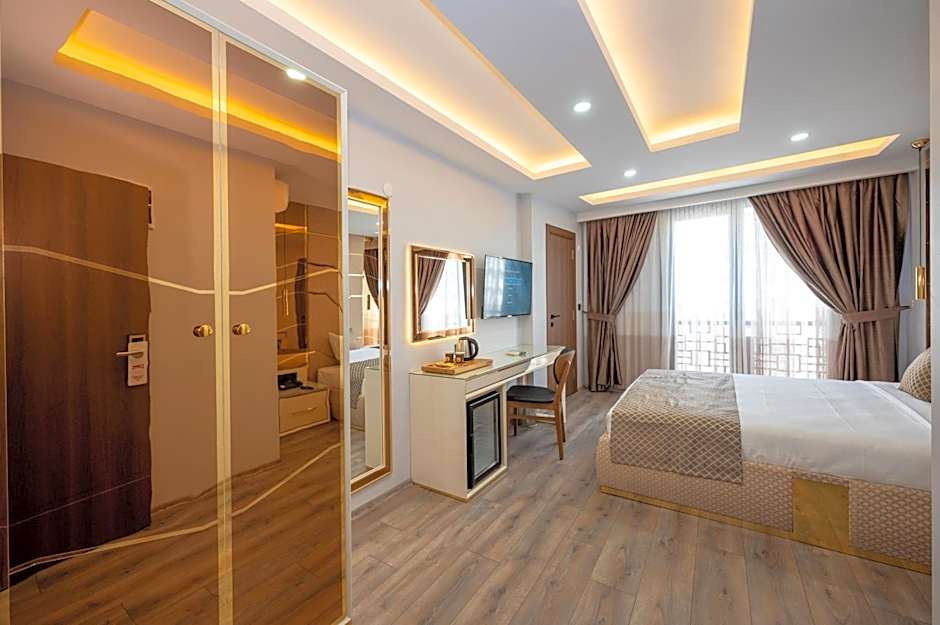 Luxury Airport Hotel By Zazzoni-İstanbul Airport