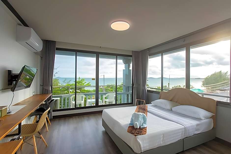 Pimpimarn Beach Hotel
