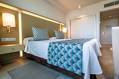 Economic Double Room (2 Adults)