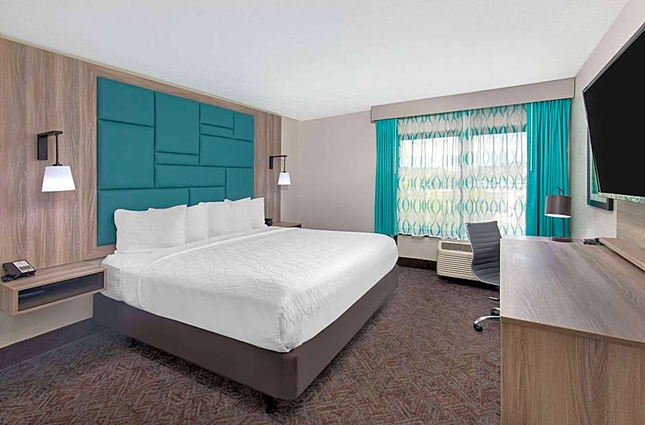 La Quinta Inn & Suites by Wyndham Pigeon Forge- Dollywood