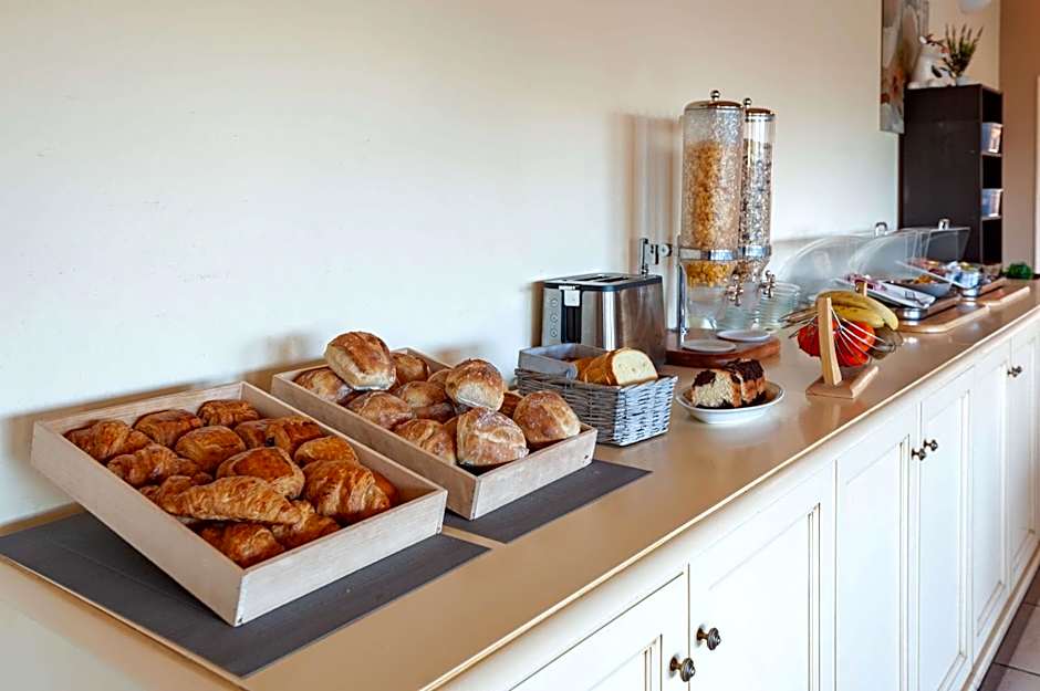 Residhotel Golf Grand Avignon