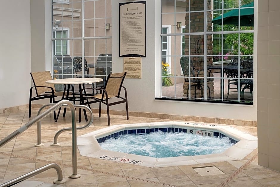 Staybridge Suites North Brunswick By IHG